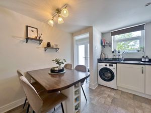 Photo 7- click for photo gallery